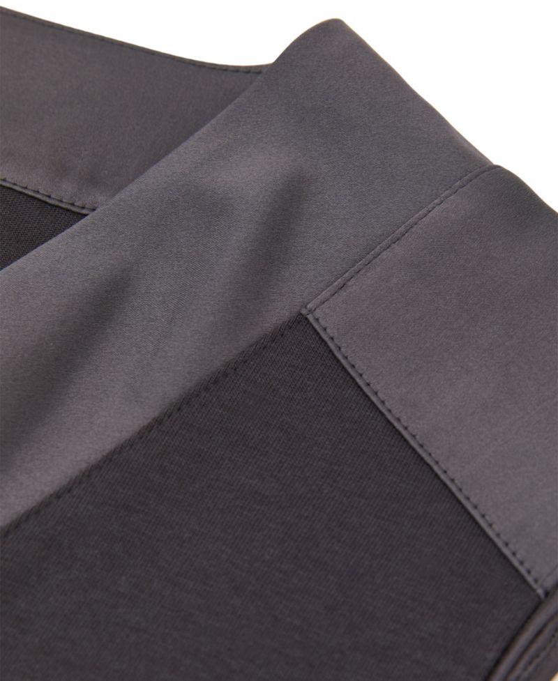 Women's Sleeveless V-Neckline Silk-Trim Top