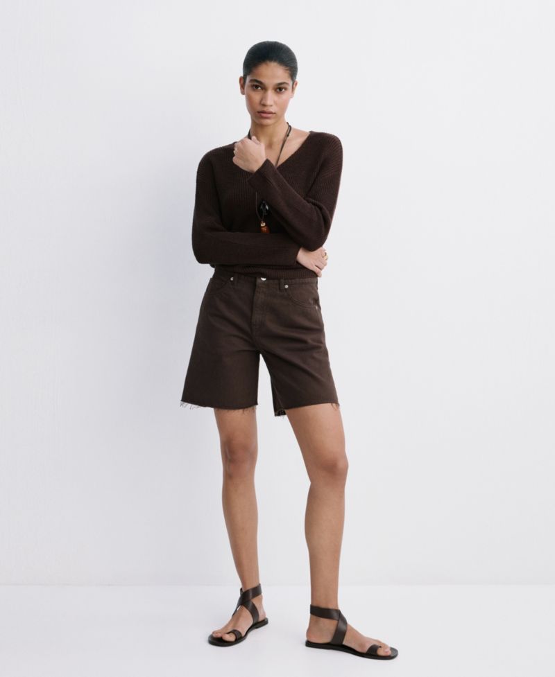 Women's Frayed Hem Straight Bermuda Shorts