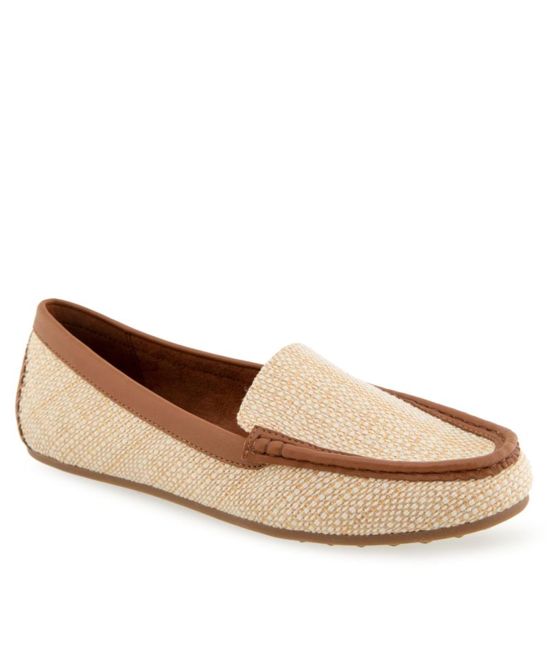 Women's Over-Drive Round Toe Loafer Flats