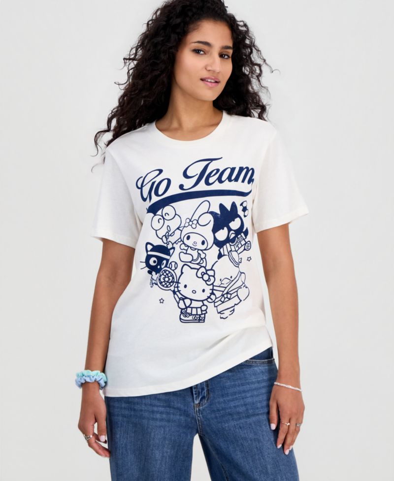 Juniors' Hello Kitty Graphic T-Shirt