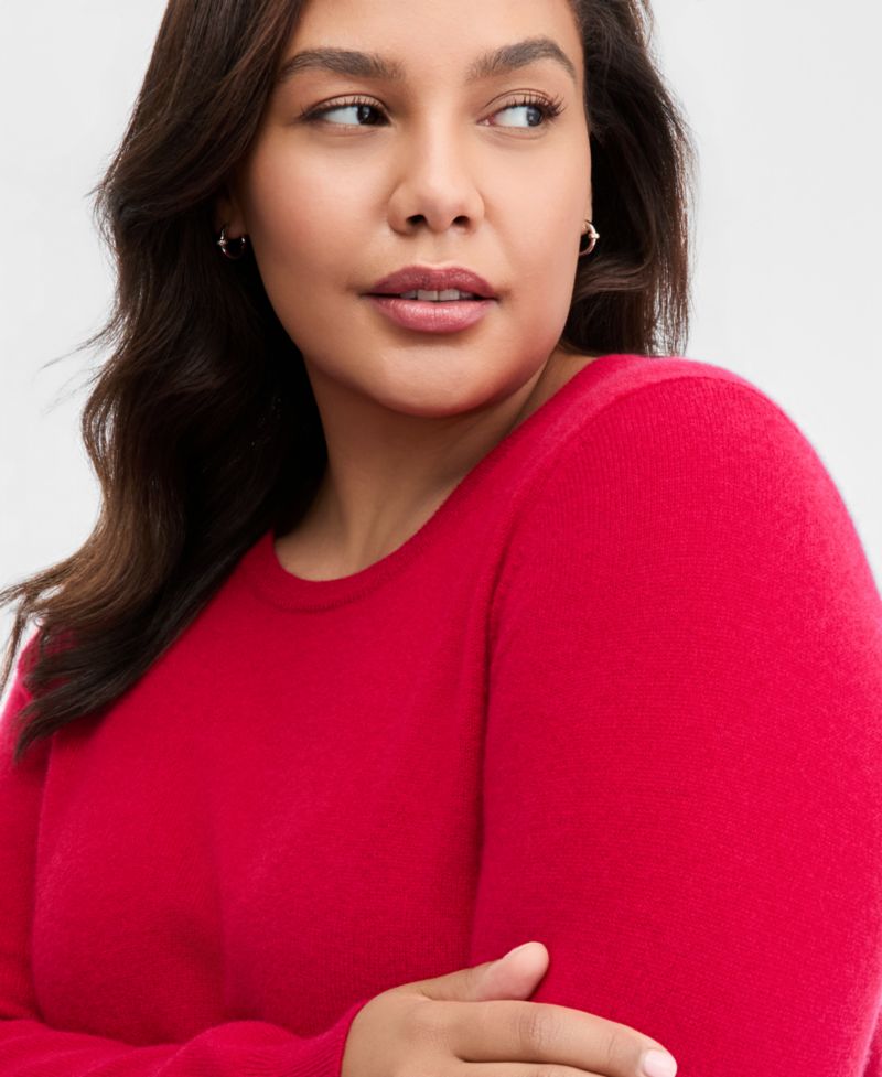 100% Cashmere Women's Petite Long-Sleeve Crewneck Sweater