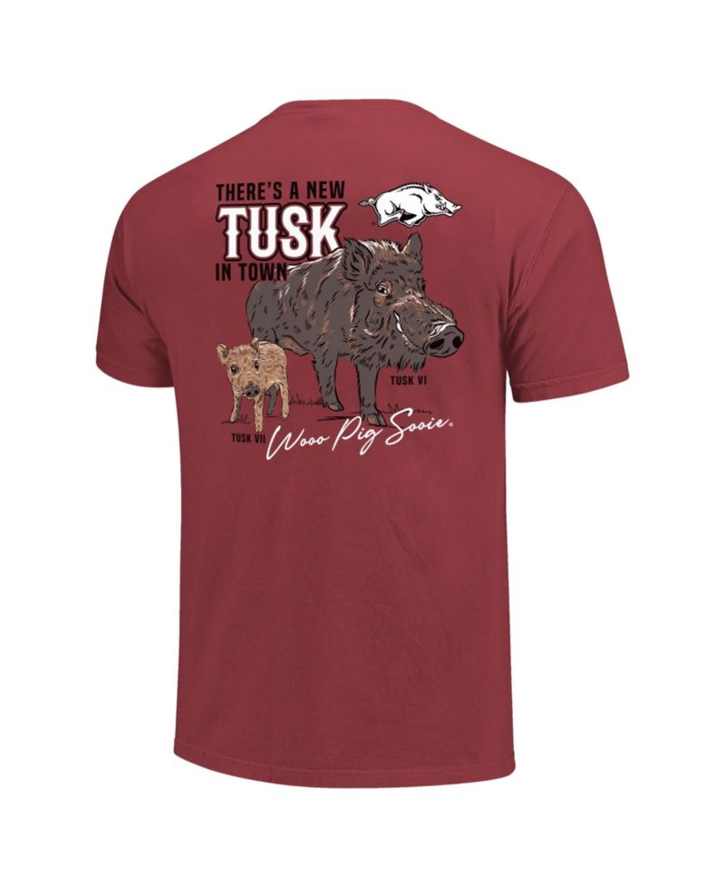 Men's and Women's Cardinal Arkansas Razorbacks New Tusk in Town Hyper Local Comfort Colors T-Shirt