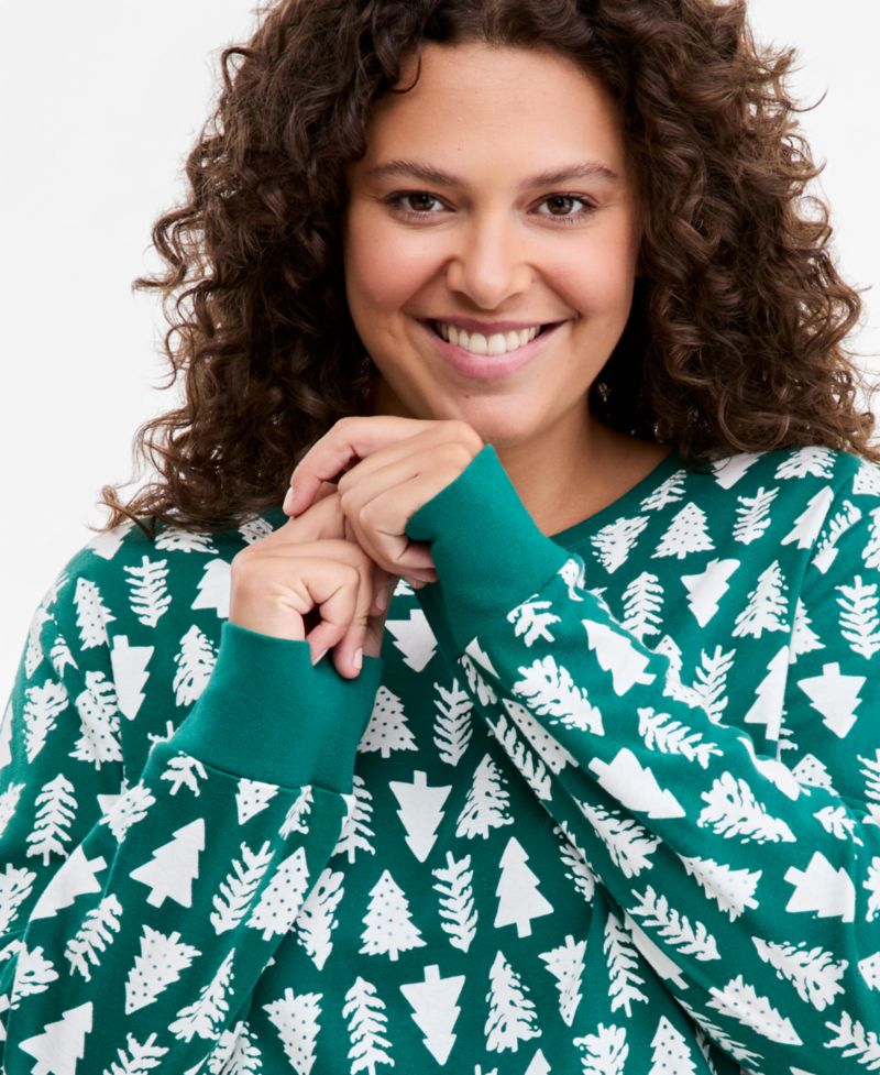 Wpmen's Plus Size Tree Geo Pajama Set