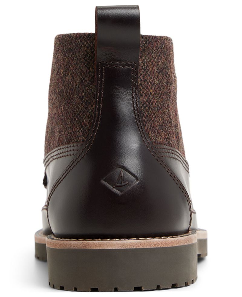 Men's Mini Lug Chukka Round-Toe Boots