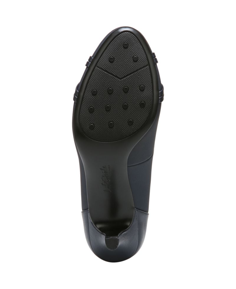Pascal Pumps