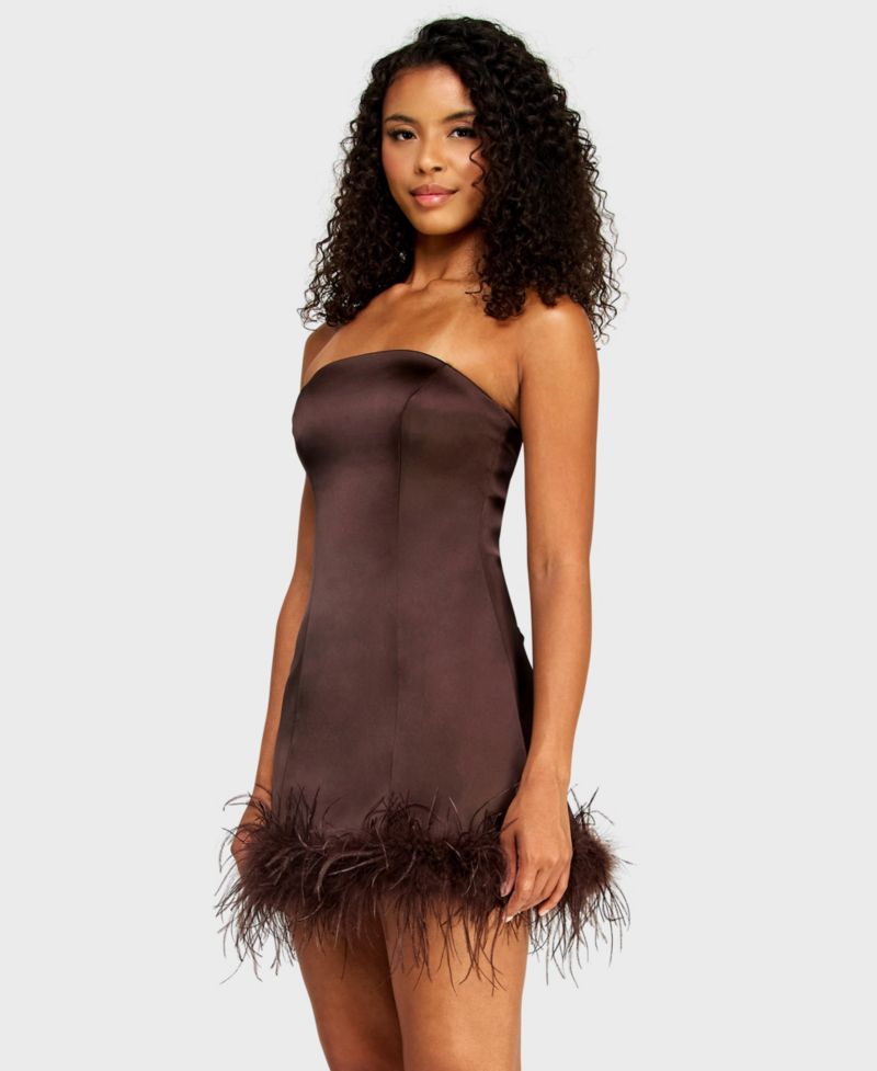 Juniors' Satin Strapless Faux Feathers Trim Detail Dress