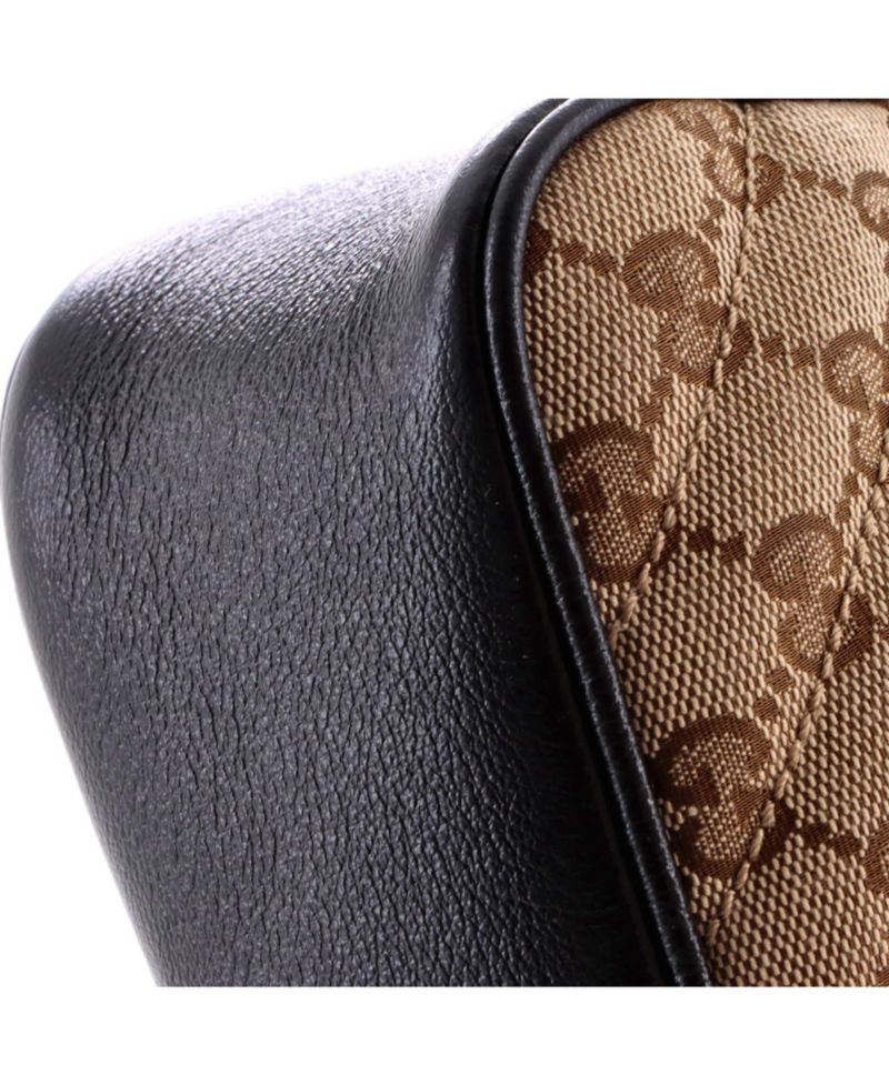 Small GG Marmont Shoulder Bag Diagonal Quilted GG Canvas with Leather