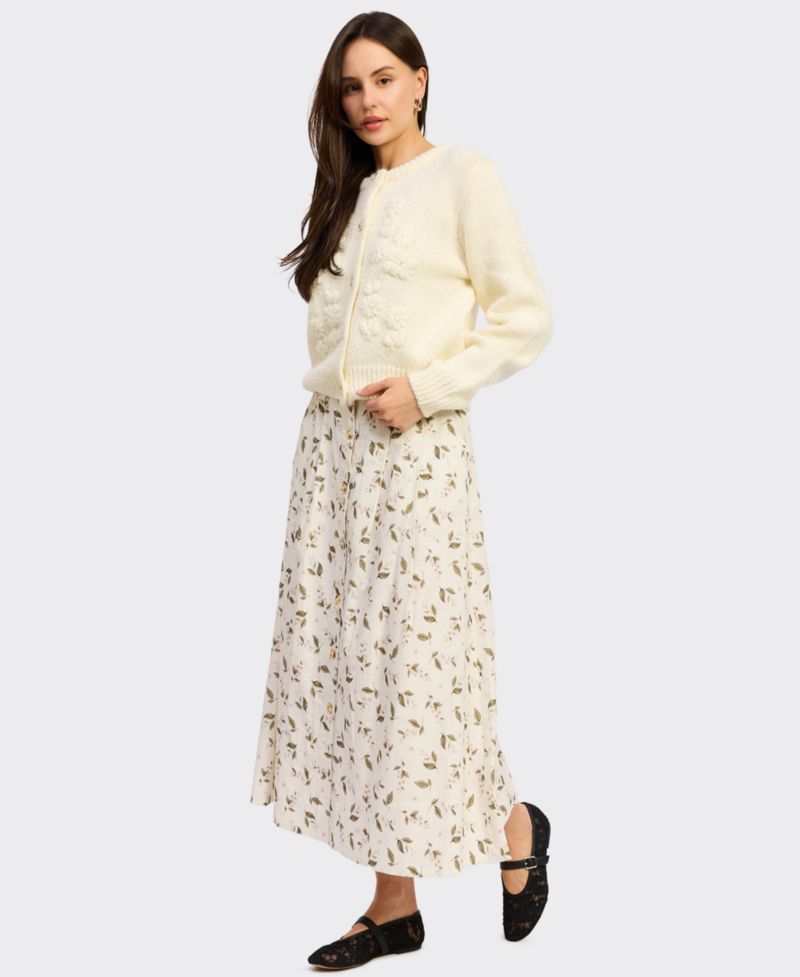 Women's Hannah Crew Neck 3D Knitted Flower Cardigan