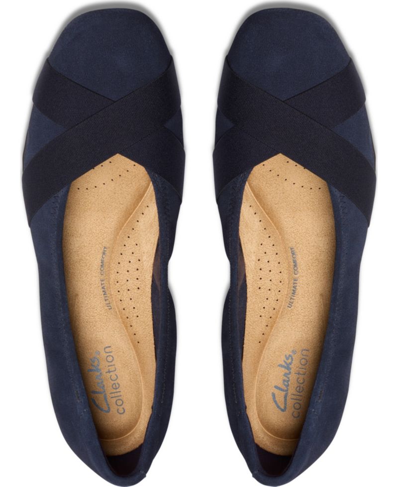 Women's Jazmynn Gem Round Toe Flats