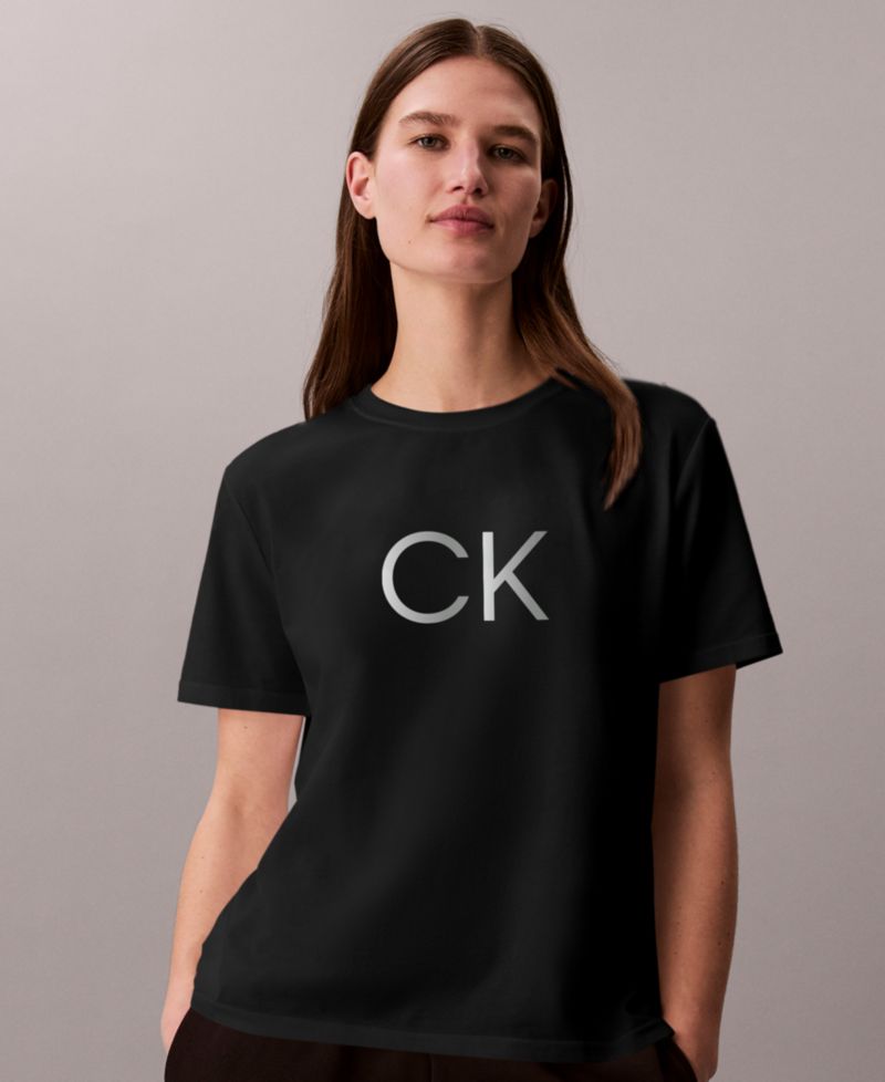 Women's Classic Fit Crewneck Short-Sleeve T-Shirt