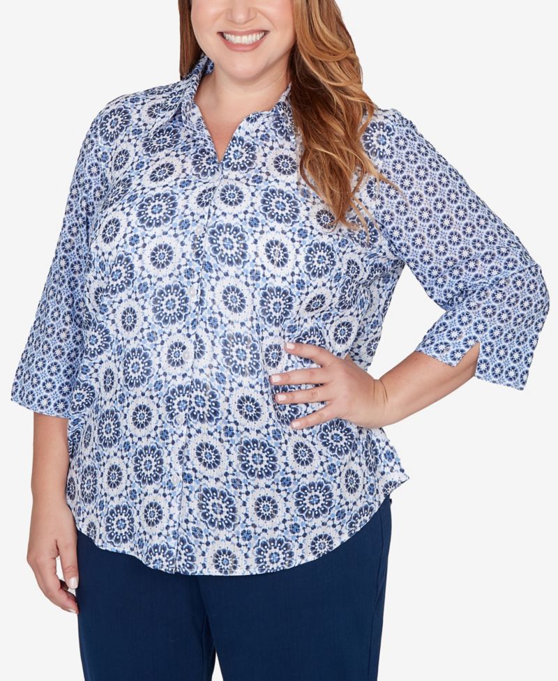 Plus Size Mykonos Geometric Button-Front Closure Collared Top