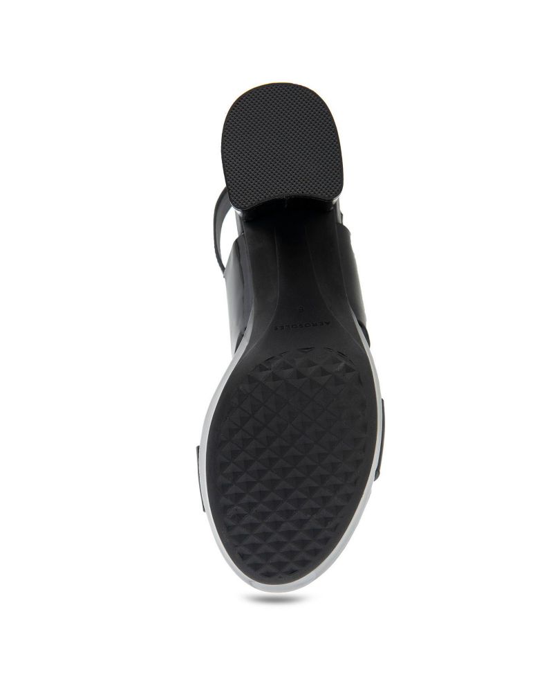 Women's Camilia Round Toe Platform Sandals