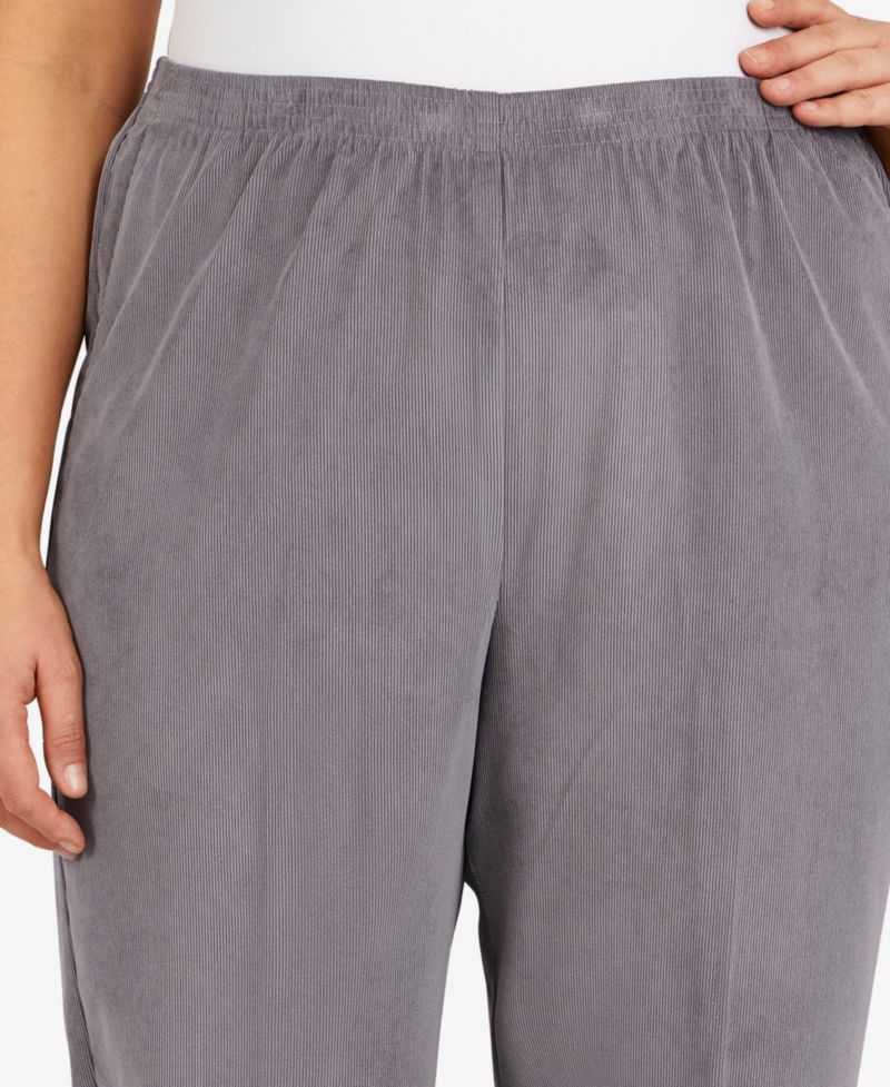 Plus Size Classic Corduroy Elastic Waist Medium Length Pants