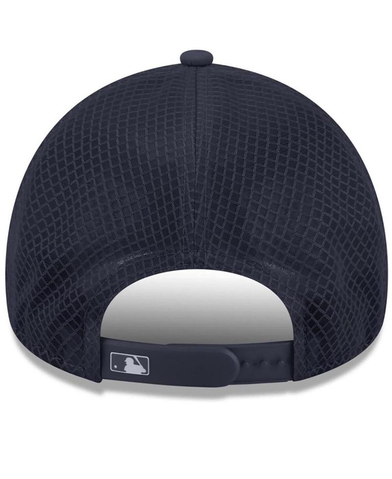 Men's Navy Houston Astros 2026 Batting Practice Alternate Apex 9FORTY Adjustable Hat