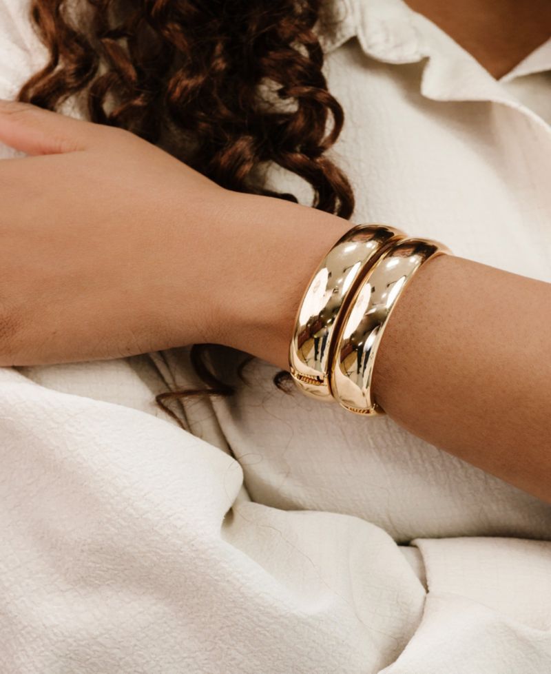 Simple Single Stack Bangle