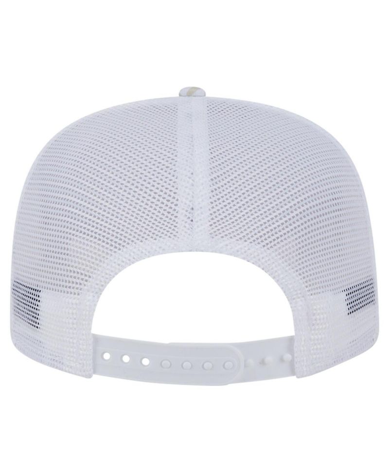 Men's White Oakland Athletics Logo Dunes A-Frame Trucker 9FIFTY Snapback Hat