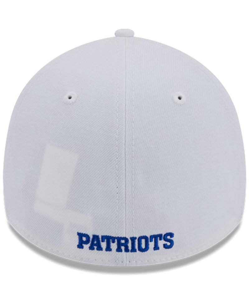 Men's White New England Patriots Throwback 39Thirty Flex Hat