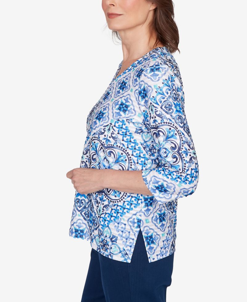 Women's Mykonos Aegean Tile V-Neck Top