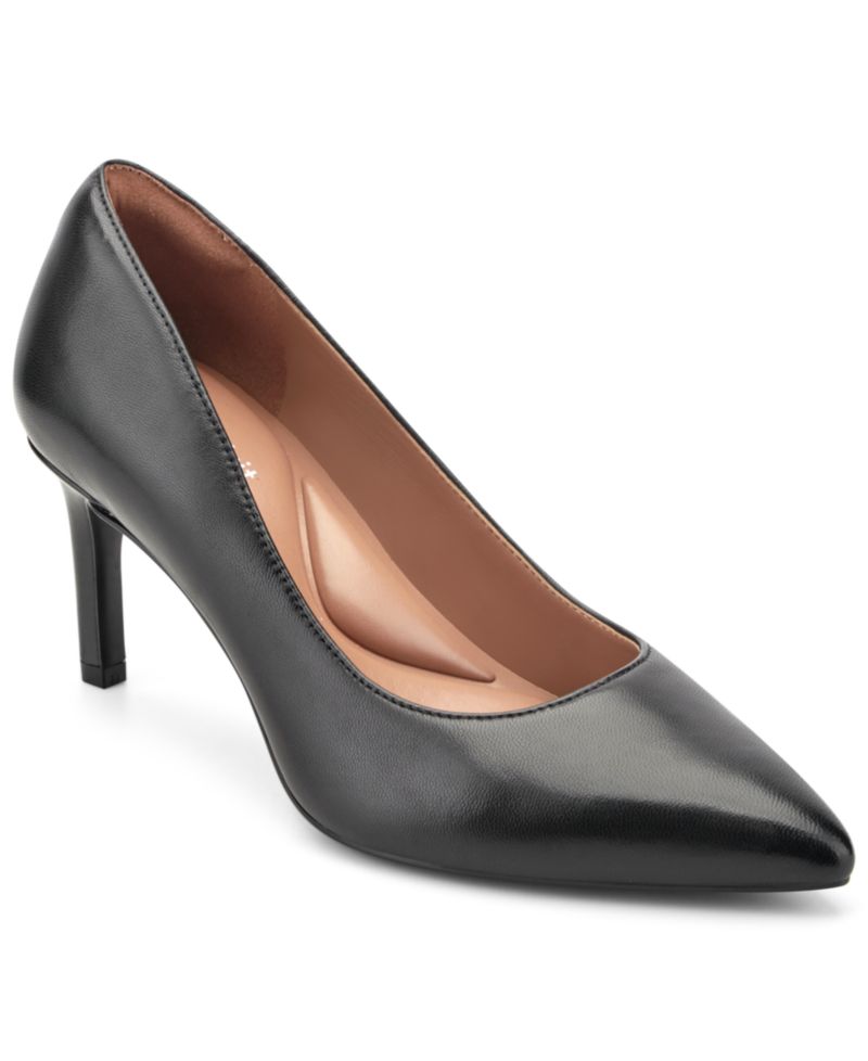 Women's Cristel eFlex Pointed Toe Pumps