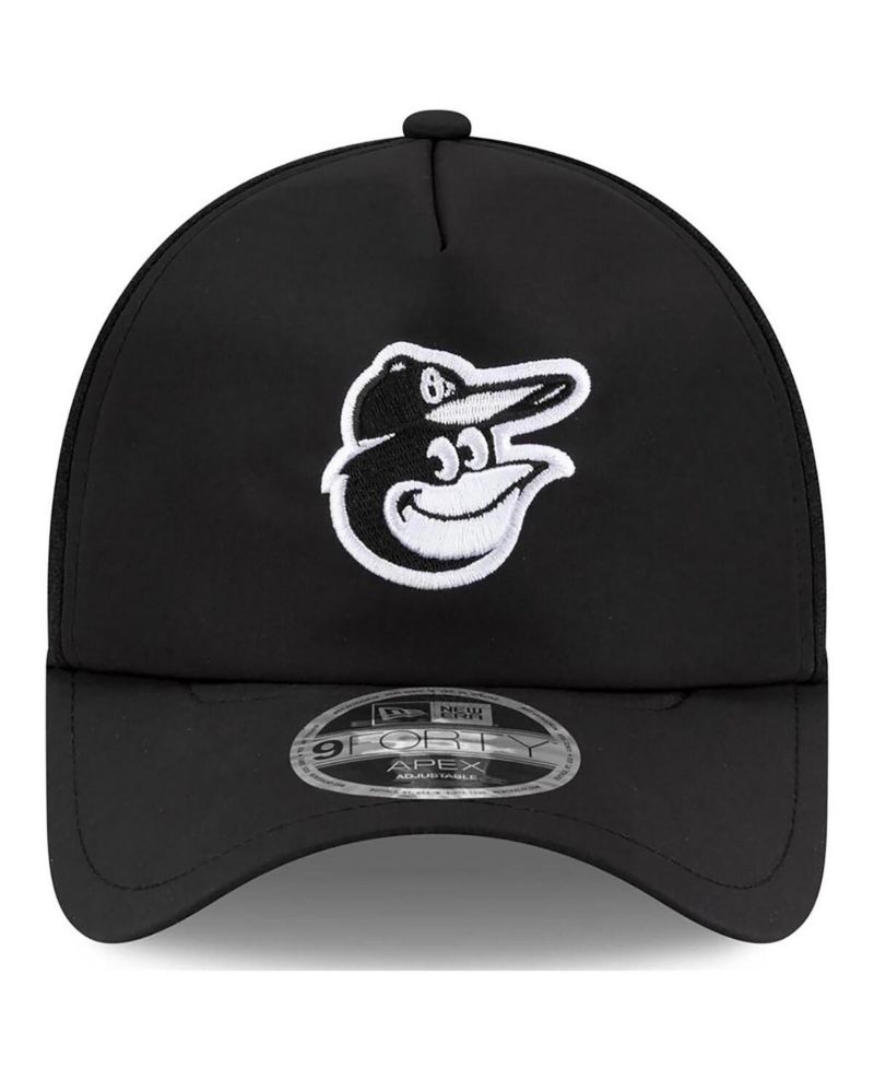 Men's Black Baltimore Orioles 2026 Batting Practice Apex 9FORTY Adjustable Trucker Hat
