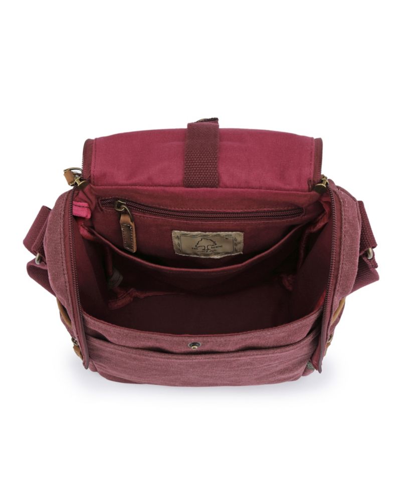 Atona Traveler Canvas Crossbody Bag