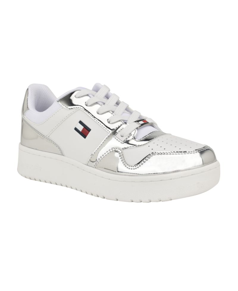 Women's Twigye Lace-Up Sneakers