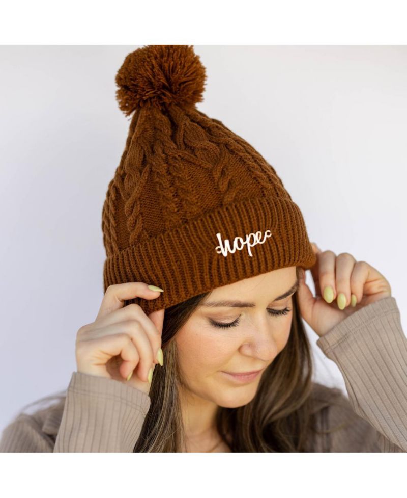 Women's Cable Knit Pom-Pom Beanie