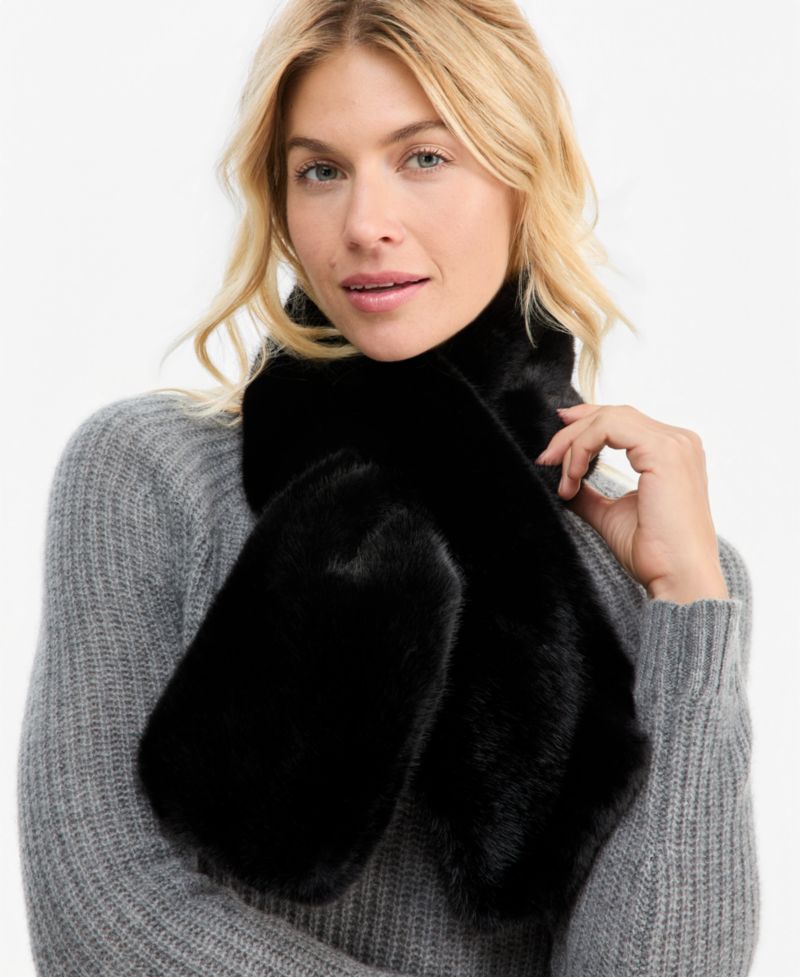 Women's Faux-Fur Tipped Muffler