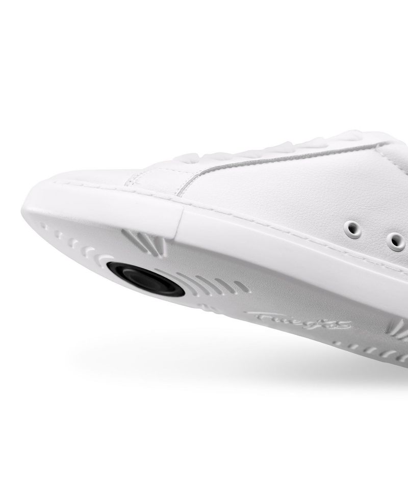 Men's White Low-top Sneaker