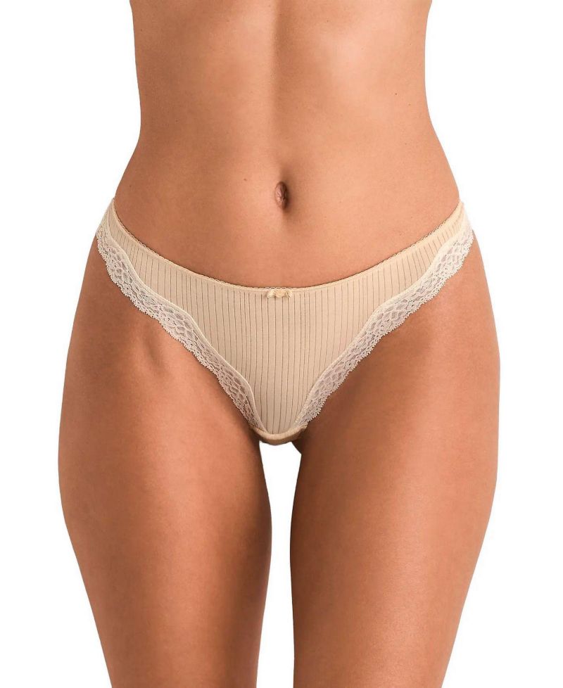 Lace Pull-On Lilou Thong
