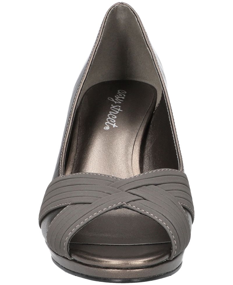 Women's Lavish Platform Pumps
