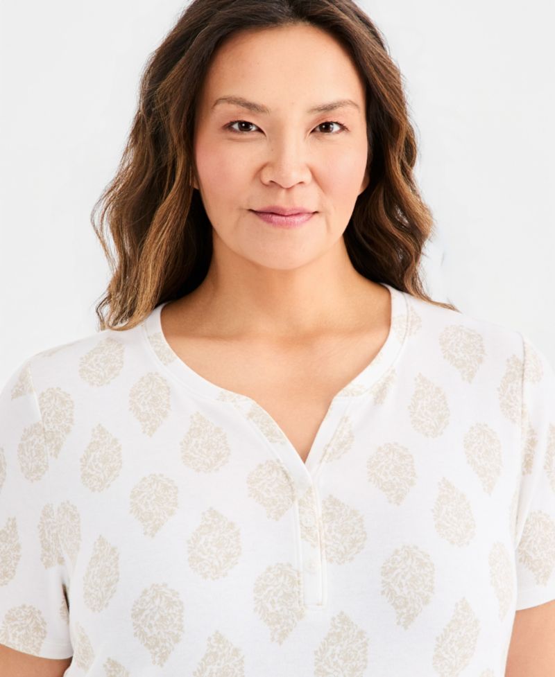 Plus Size Printed Short-Sleeve Henley Top
