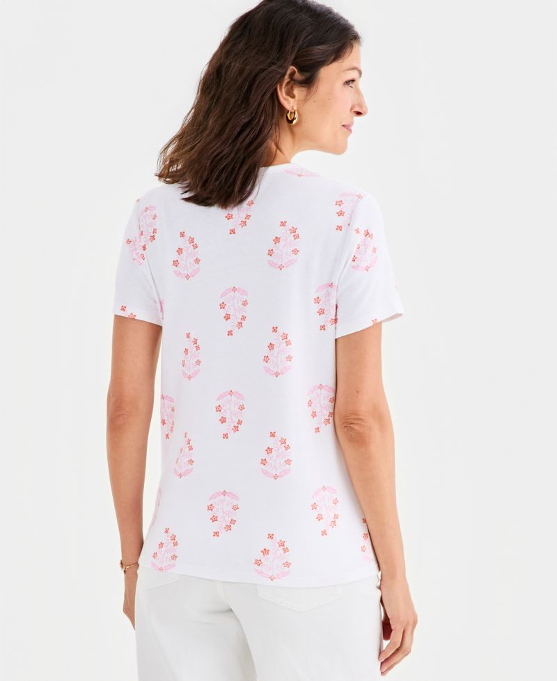 Petite V-Neck Floret Patch Top