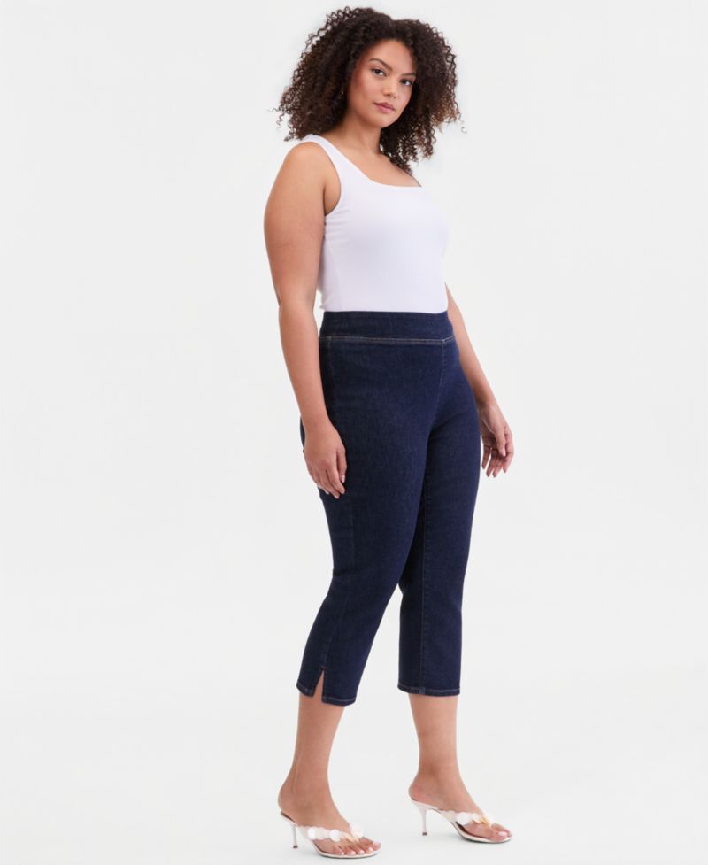 Plus Size Pull-On Capri Jeans