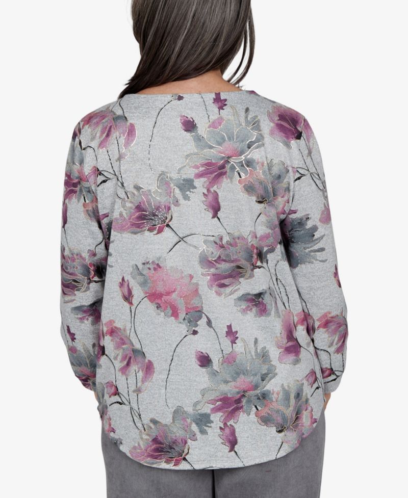 Petite Floral-Print 3/4-Sleeve Curved-Hem Blouse