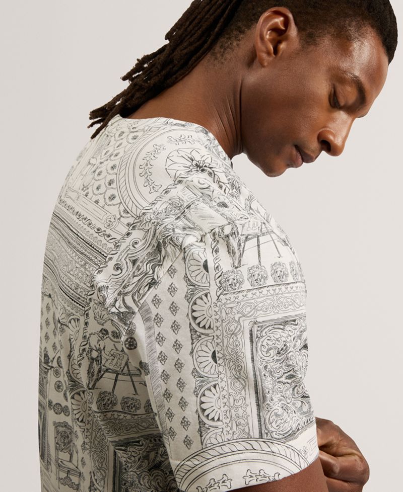 Men's Bonds Relaxed-Fit T-Shirt