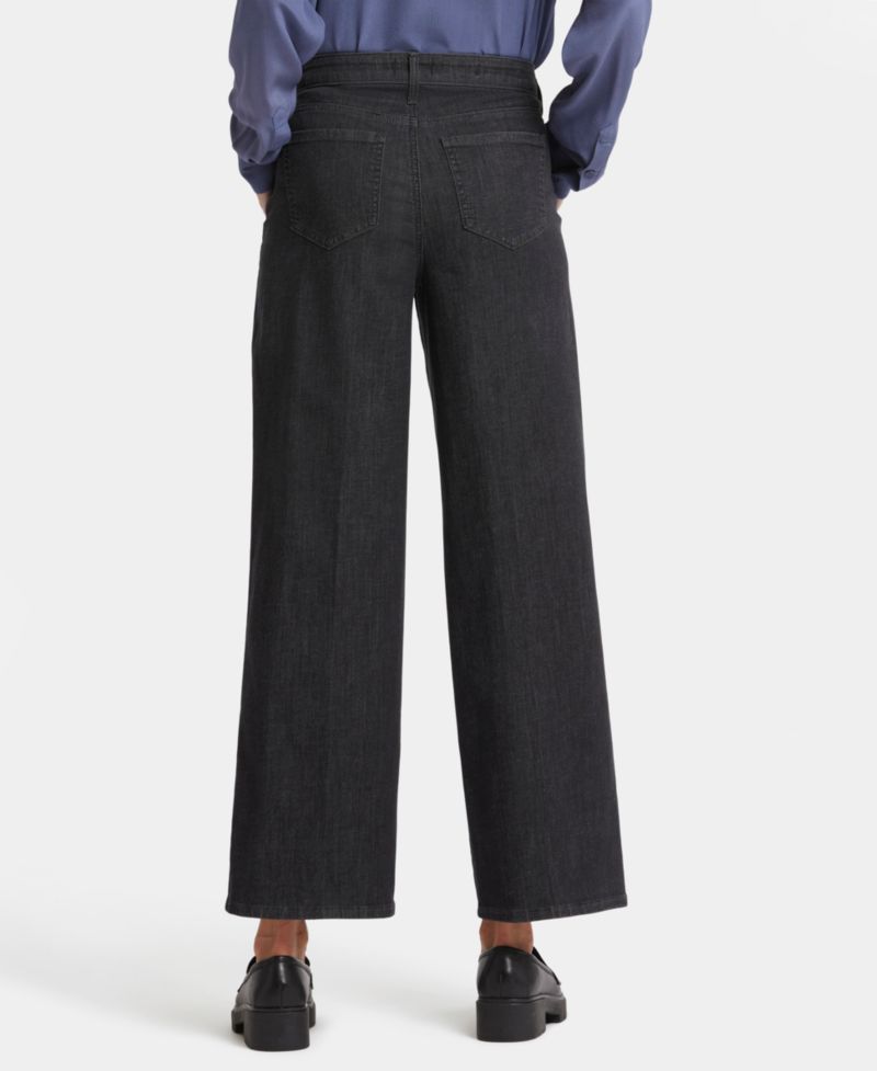 Petite Teresa Wide Leg Ankle Pleated Jeans