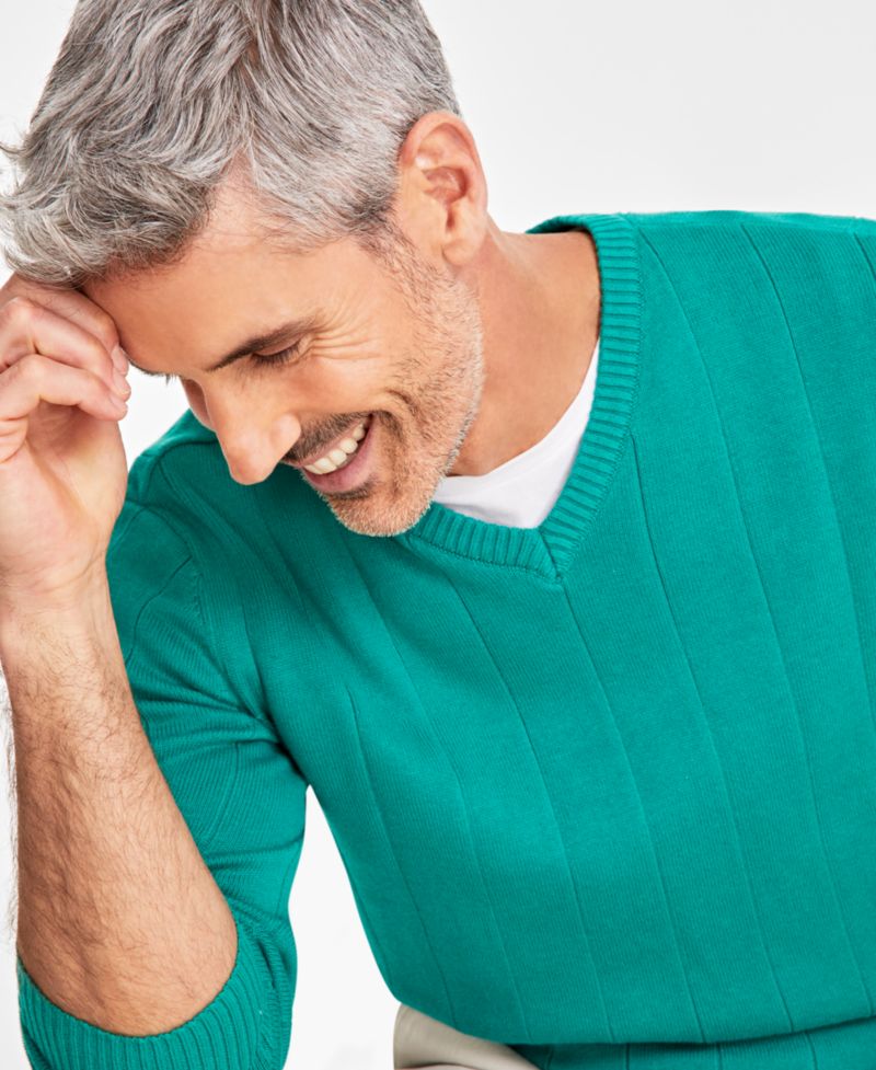 Men's Drop-Needle V-Neck Cotton Sweater