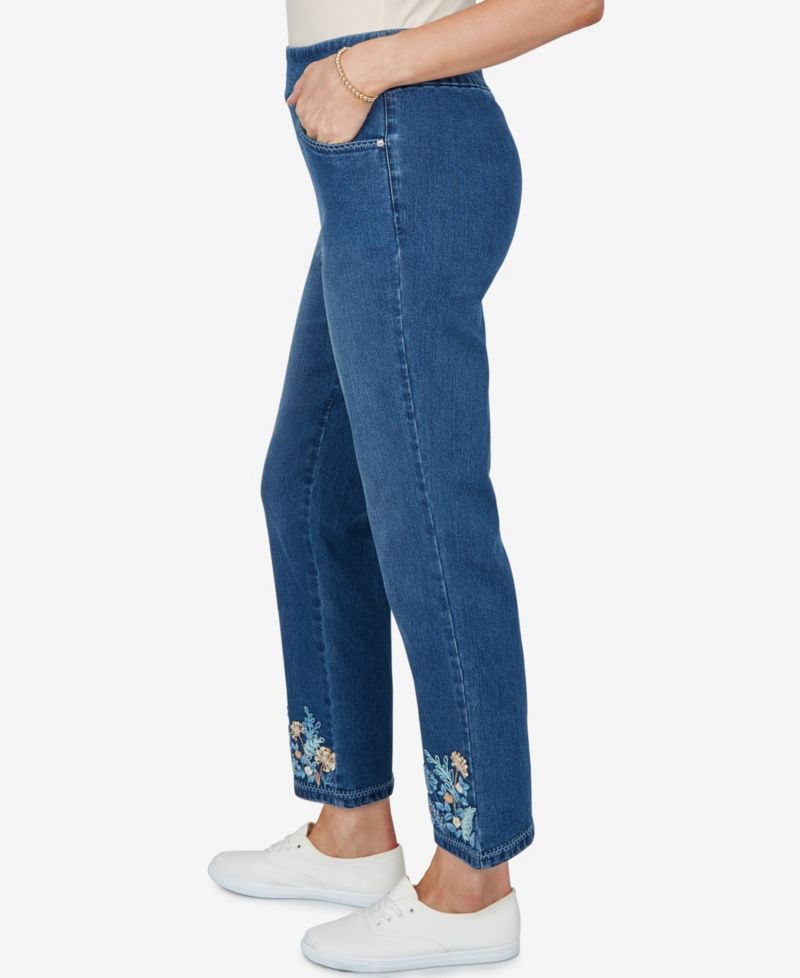 Petite Pull-On Straight Cropped Denim Jeans