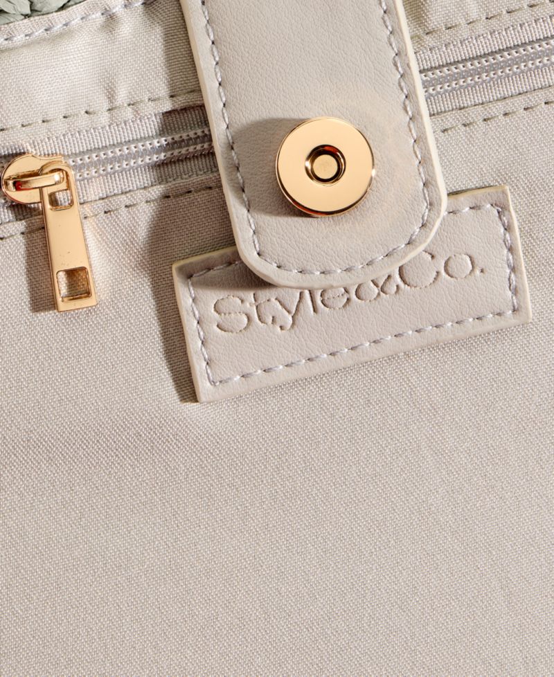 Marled Cut Out Straw Tote