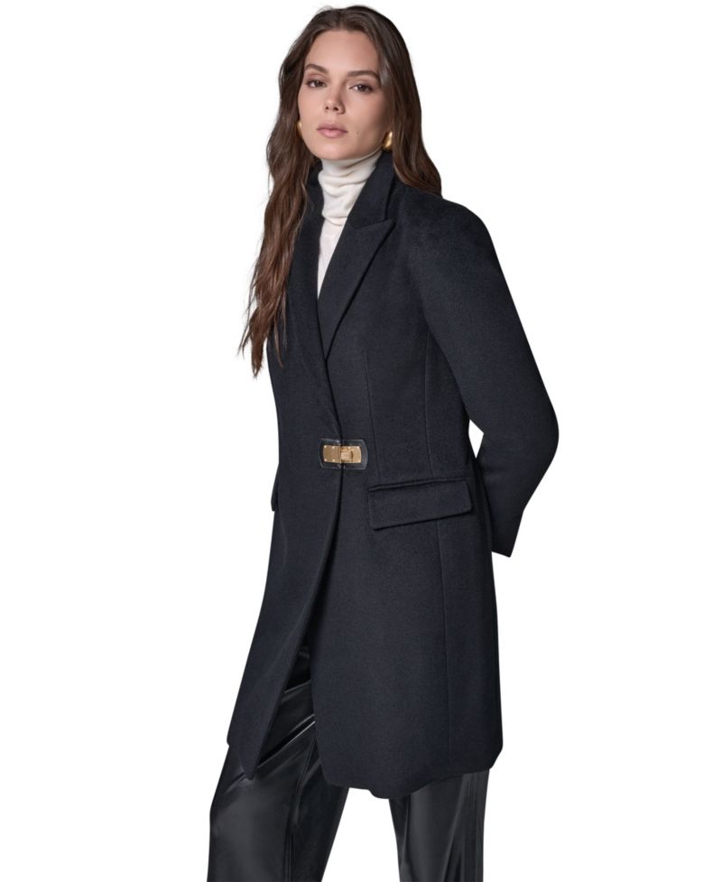 Women's Buttoned Notch Collared Coat