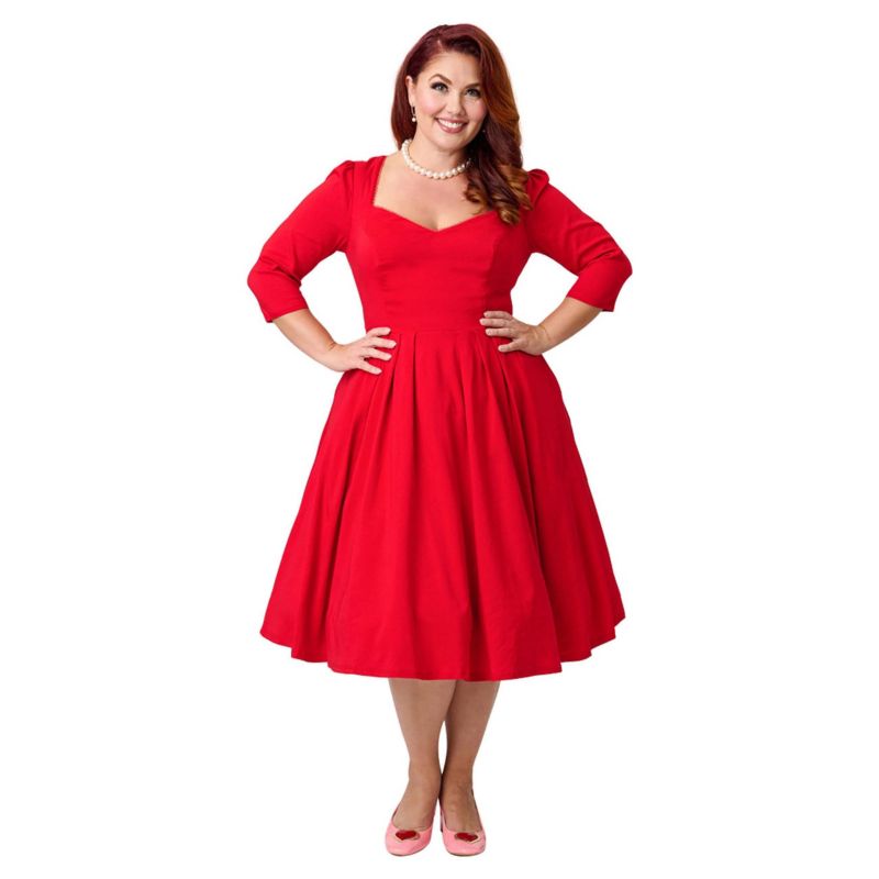 Plus Size Sweetheart Swing Dress