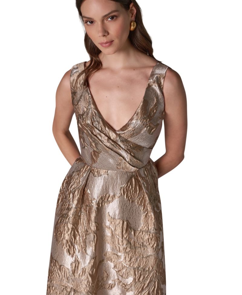 Women's Sleeveless Metallic Jacquard Fit-and-Flare Dress