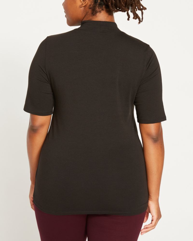 Women's Plus Size Modern Mock Neck Tee