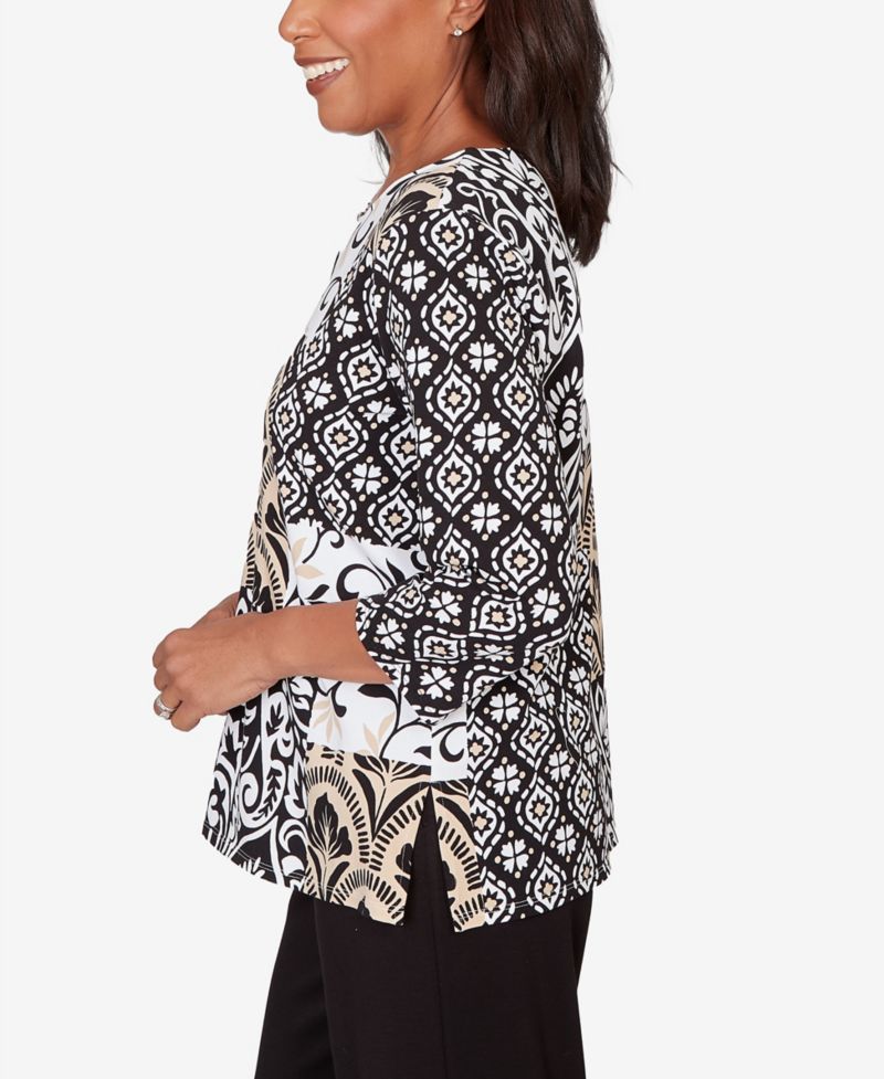 Petite Classic Geometric Scroll Patchwork Split Neck Top