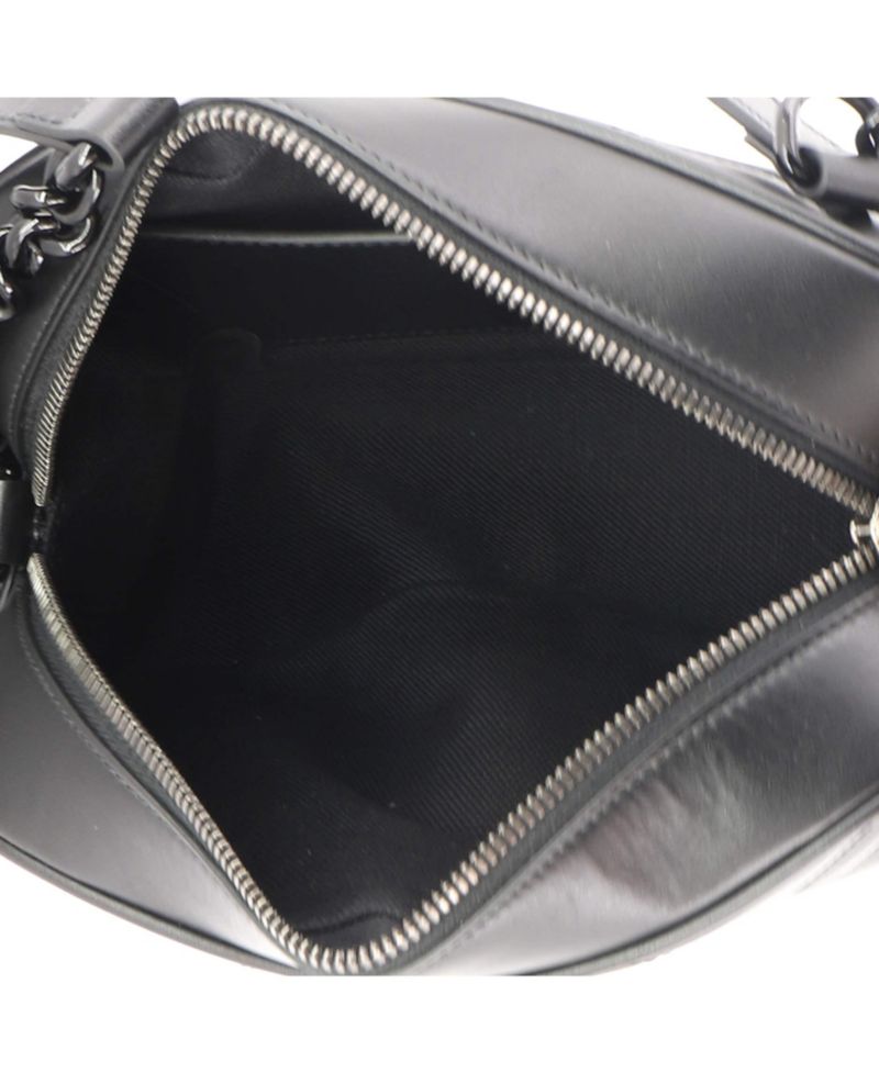 Small GG Marmont Monochrome Shoulder Bag Matelasse Leather