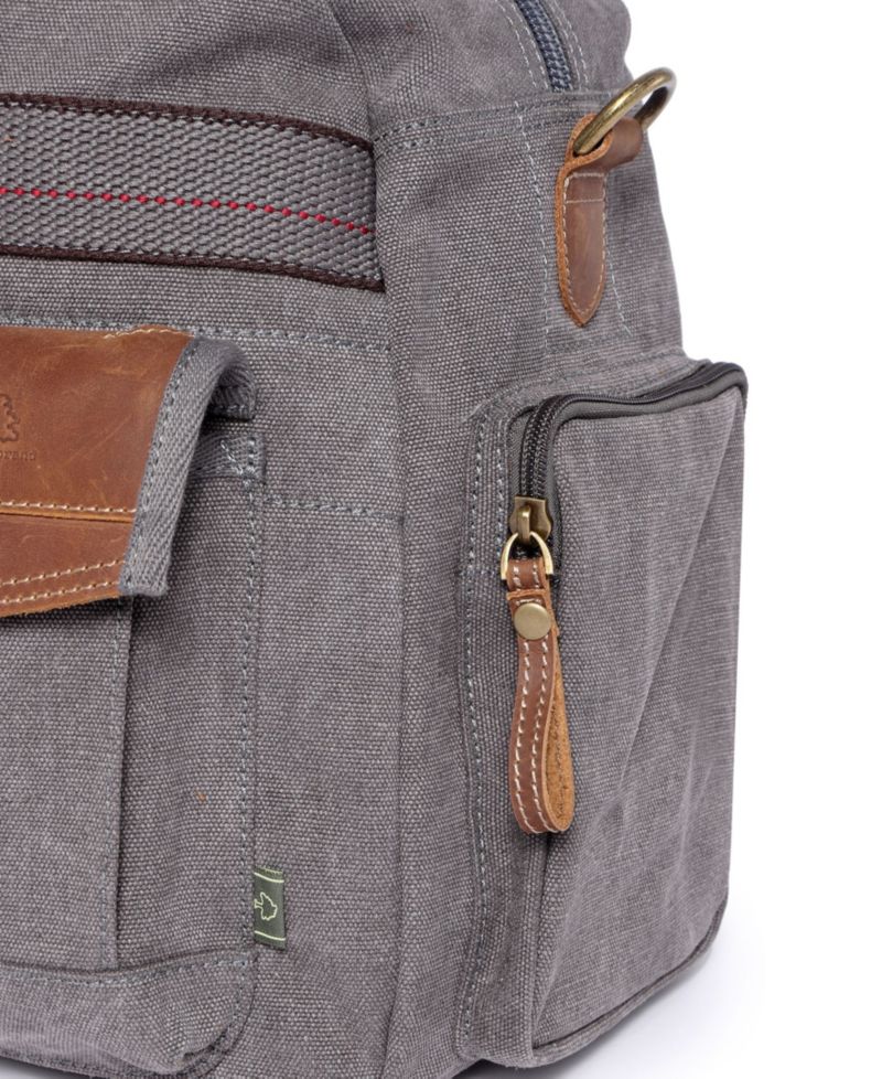 Turtle Ridge Extra-Large Canvas Duffel Bag