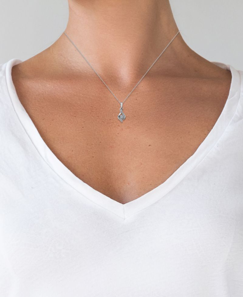 Diamond Teardrop 18" Pendant Necklace in 14k White Gold, Yellow Gold and Rose Gold (1/8 ct. t.w.)