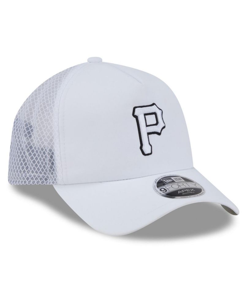 Men's White Pittsburgh Pirates 2026 Batting Practice Apex 9FORTY Adjustable Trucker Hat