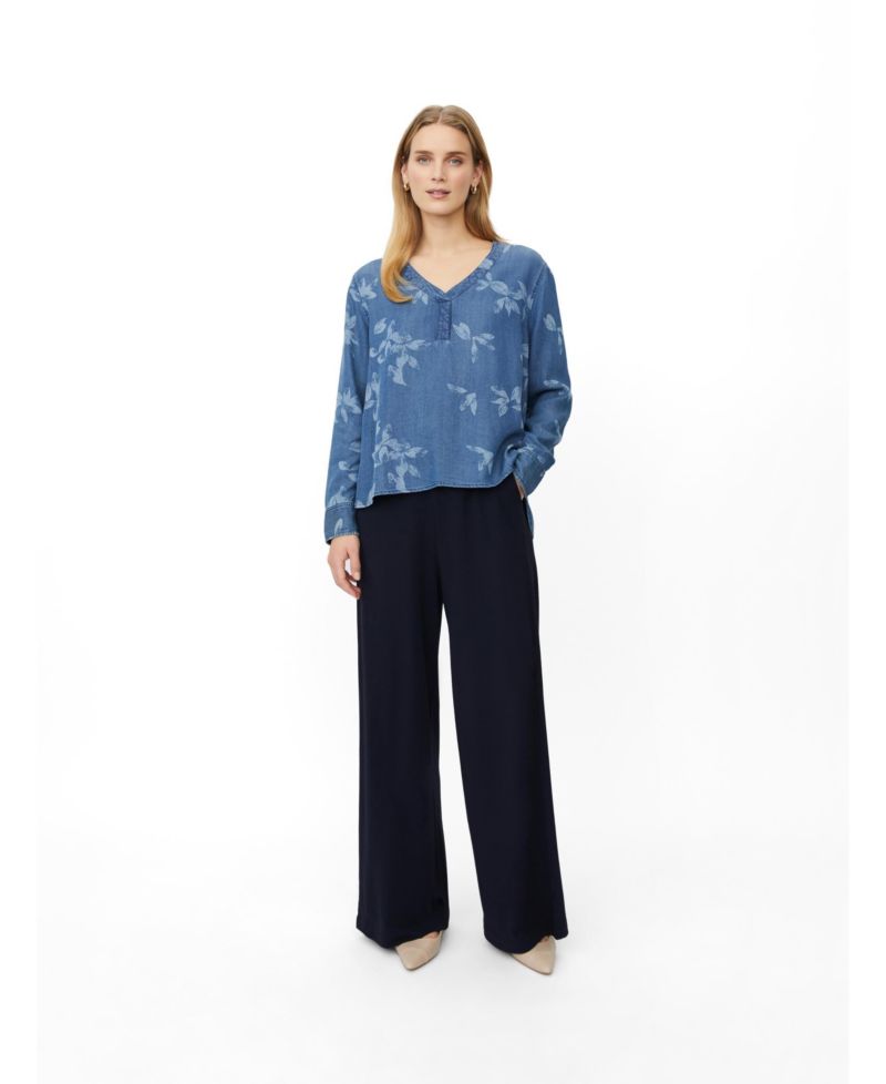 Women's MaDariane Floral Long-Sleeve Denim Blouse